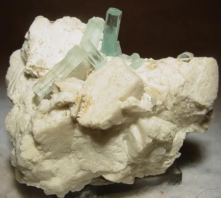 Beryl (Var: Aquamarine) image
