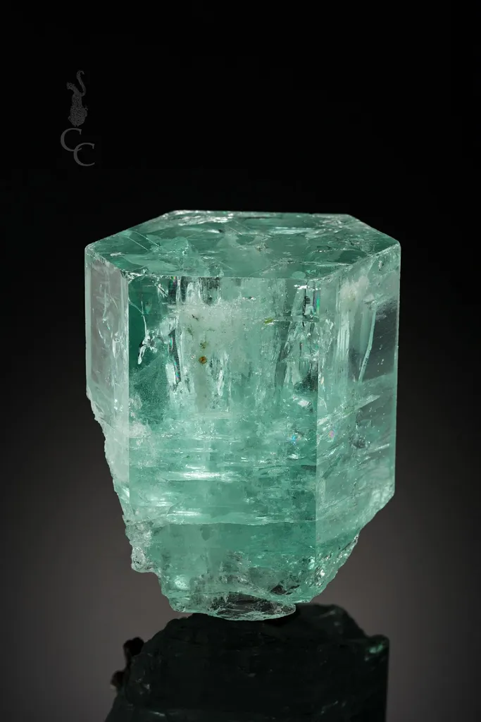 Beryl var Aquamarine image
