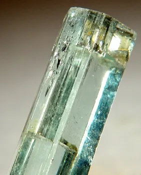 Beryl (Var: Aquamarine) image