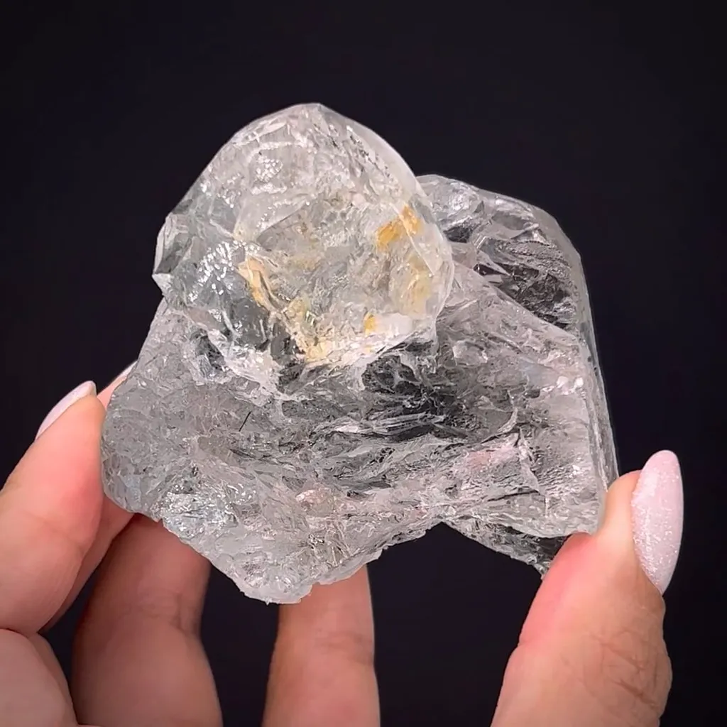 Beryl var. Aquamarine on Aquamarine image