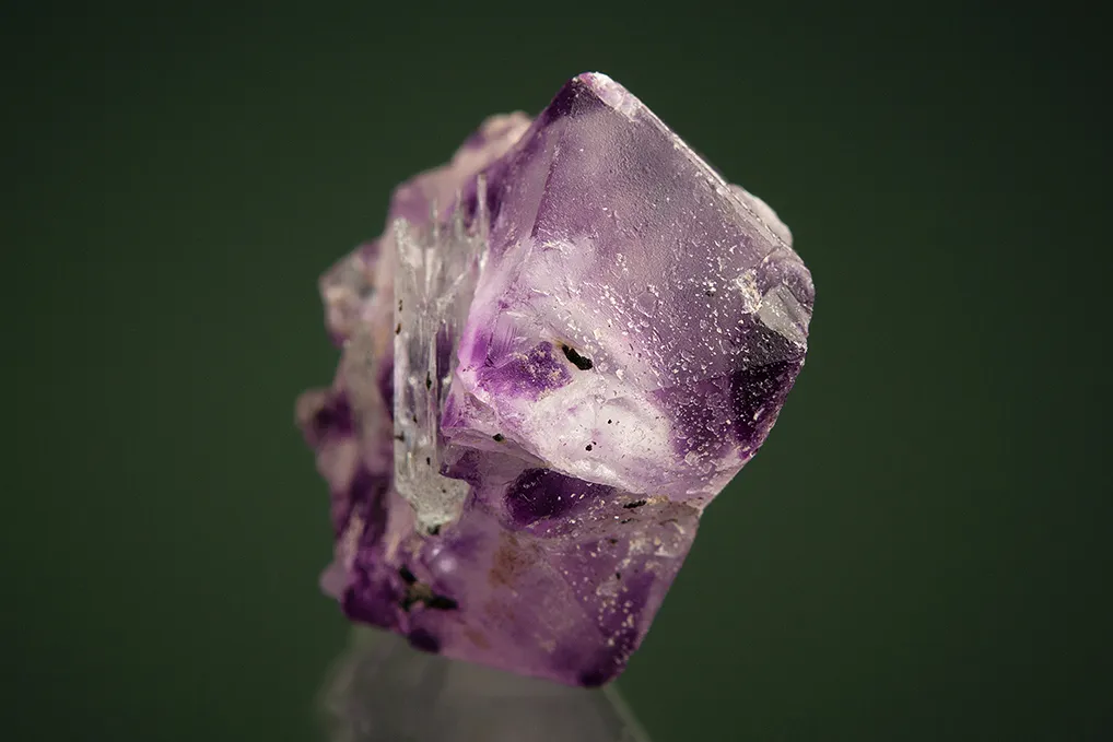 Beryl var. Aquamarine on Fluorite (Spinel twin) - image 3