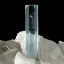 Beryl (Var: Aquamarine), Quartz, Albite - image 2