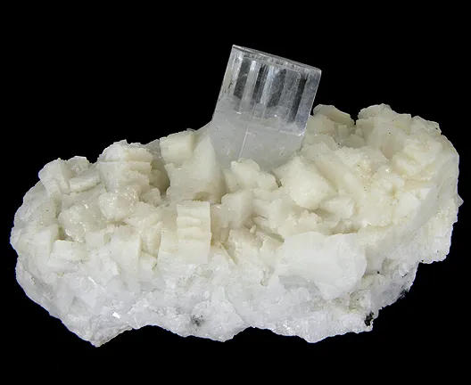 Beryl (Var: Aquamarine), Quartz, Albite image