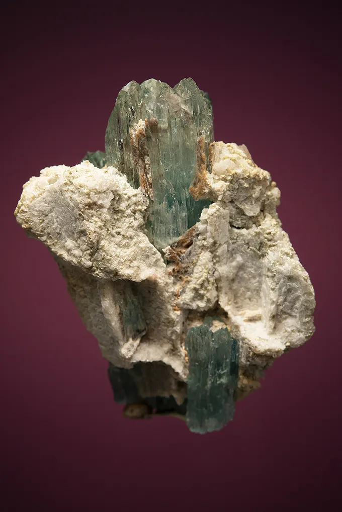 Beryl var. Aquamarine (repaired) - image 3
