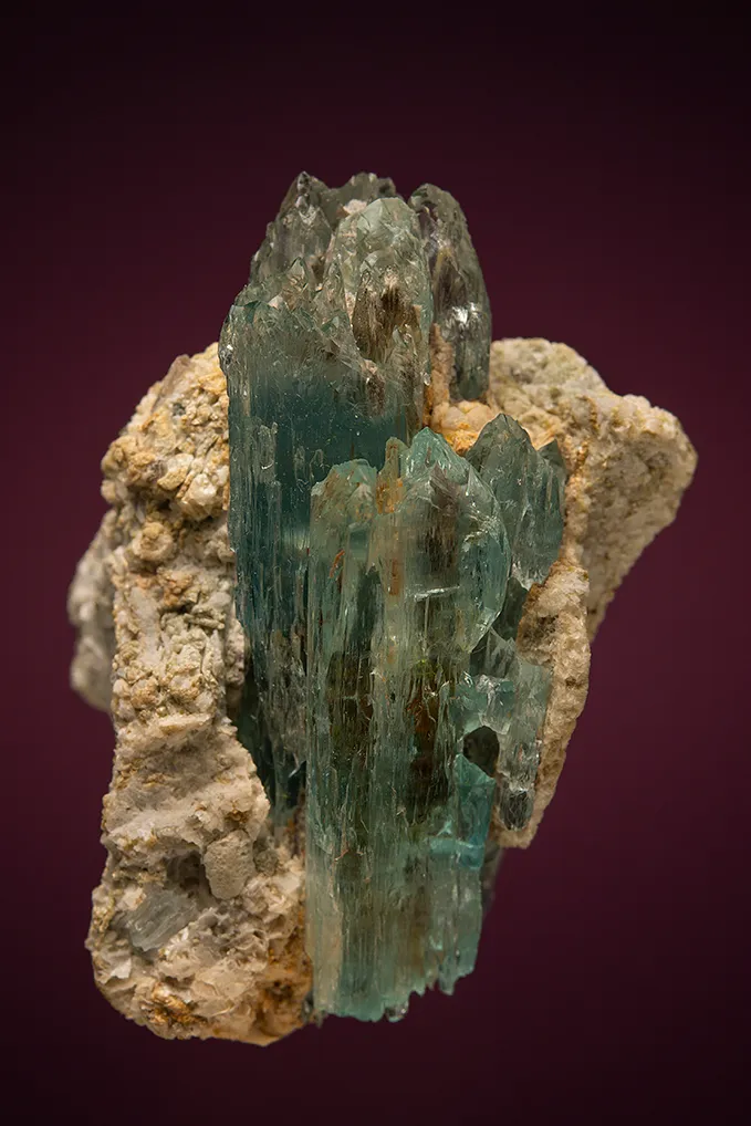 Beryl var. Aquamarine (repaired) image