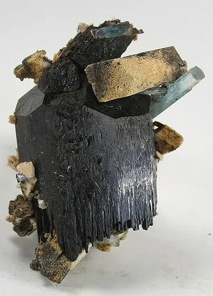 Beryl (Var: Aquamarine), Schorl, Feldspar Group image