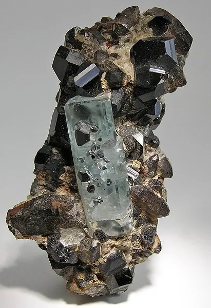 Beryl (Var: Aquamarine), Schorl, Quartz (Var: Smoky Quartz) - image 1