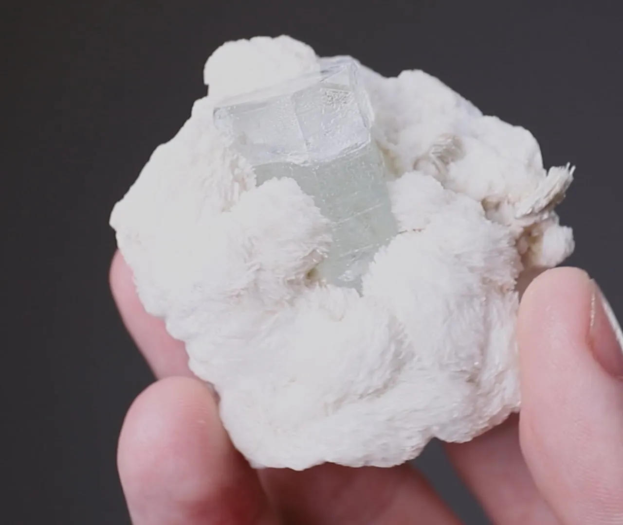 Beryl var. Aquamarine with Albite var. Cleavelandite - image 2