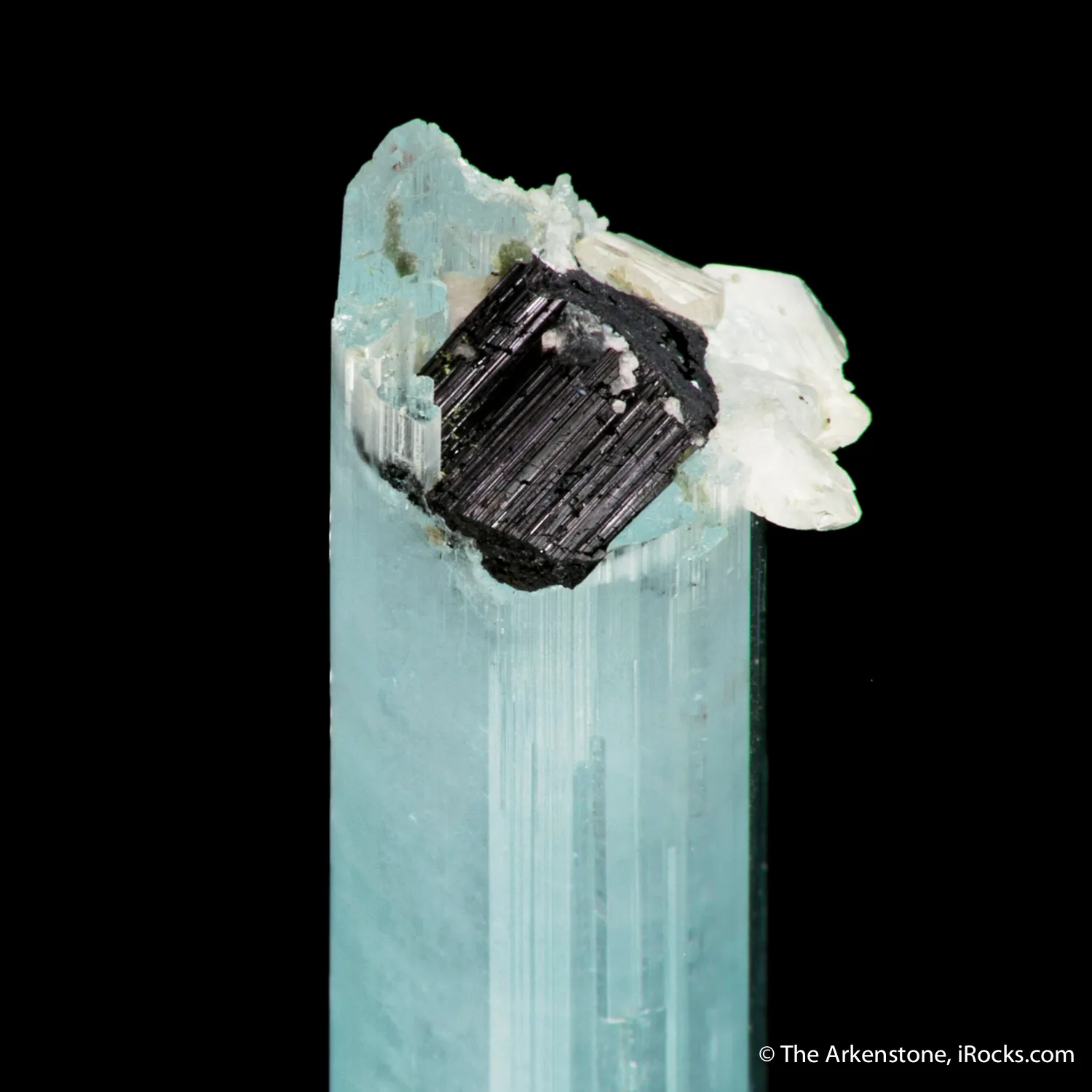 Beryl var. Aquamarine with Garnet inclusions - image 4