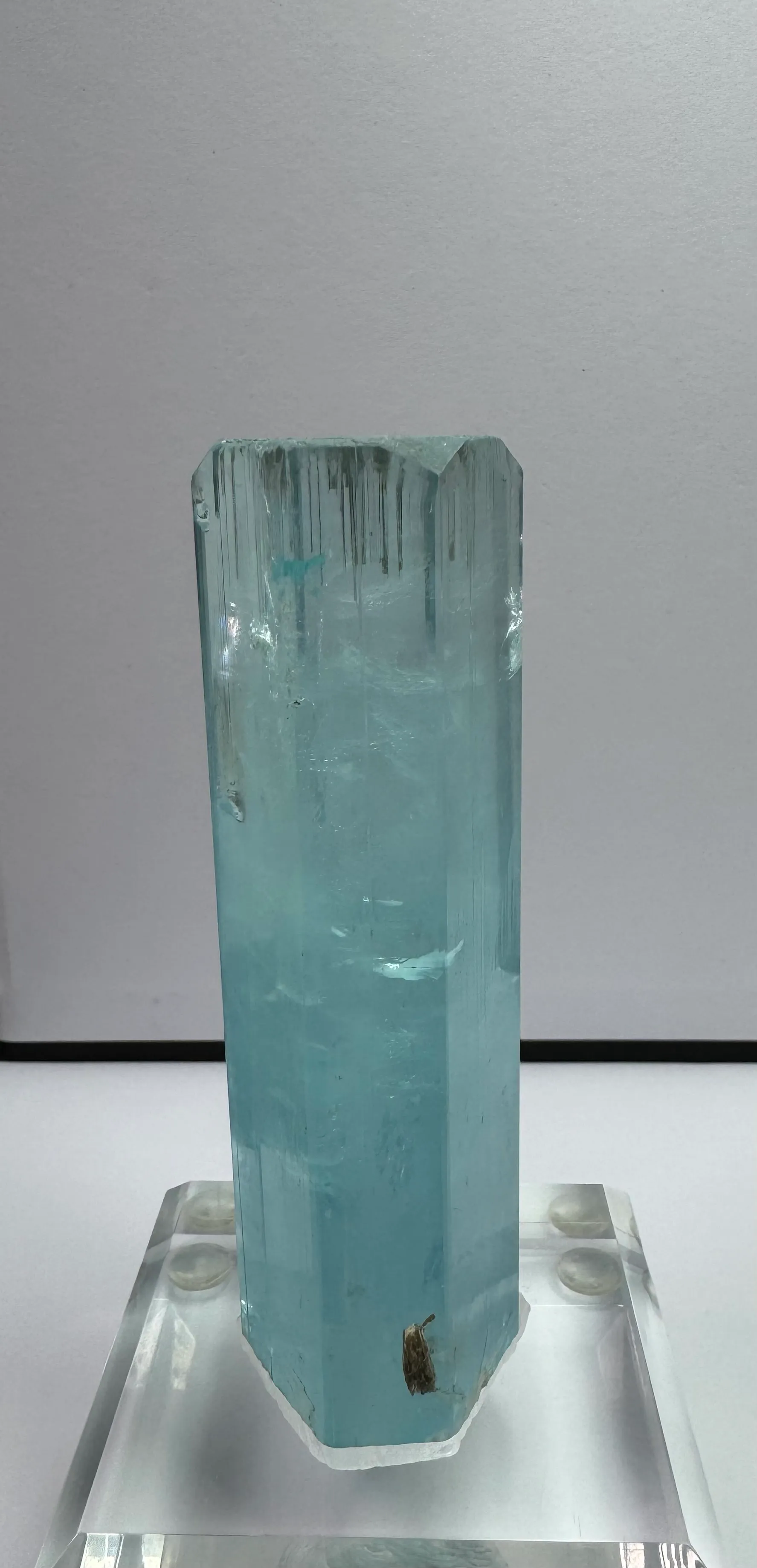 Beryl var Aquamarine with Muscovite - image 4