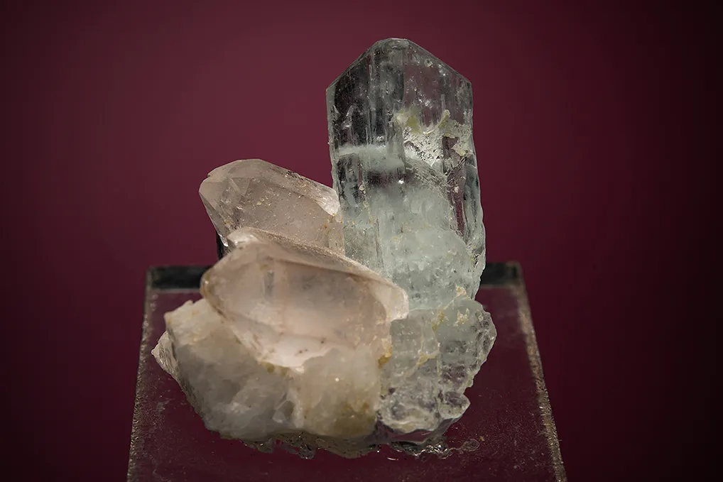Beryl var. Aquamarine with Quartz and Spessartine image