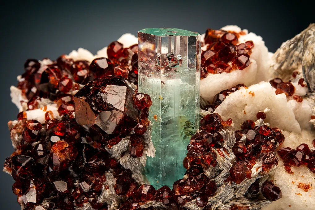 Beryl var. Aquamarine with Spessartine on Microcline and Muscovite - image 2