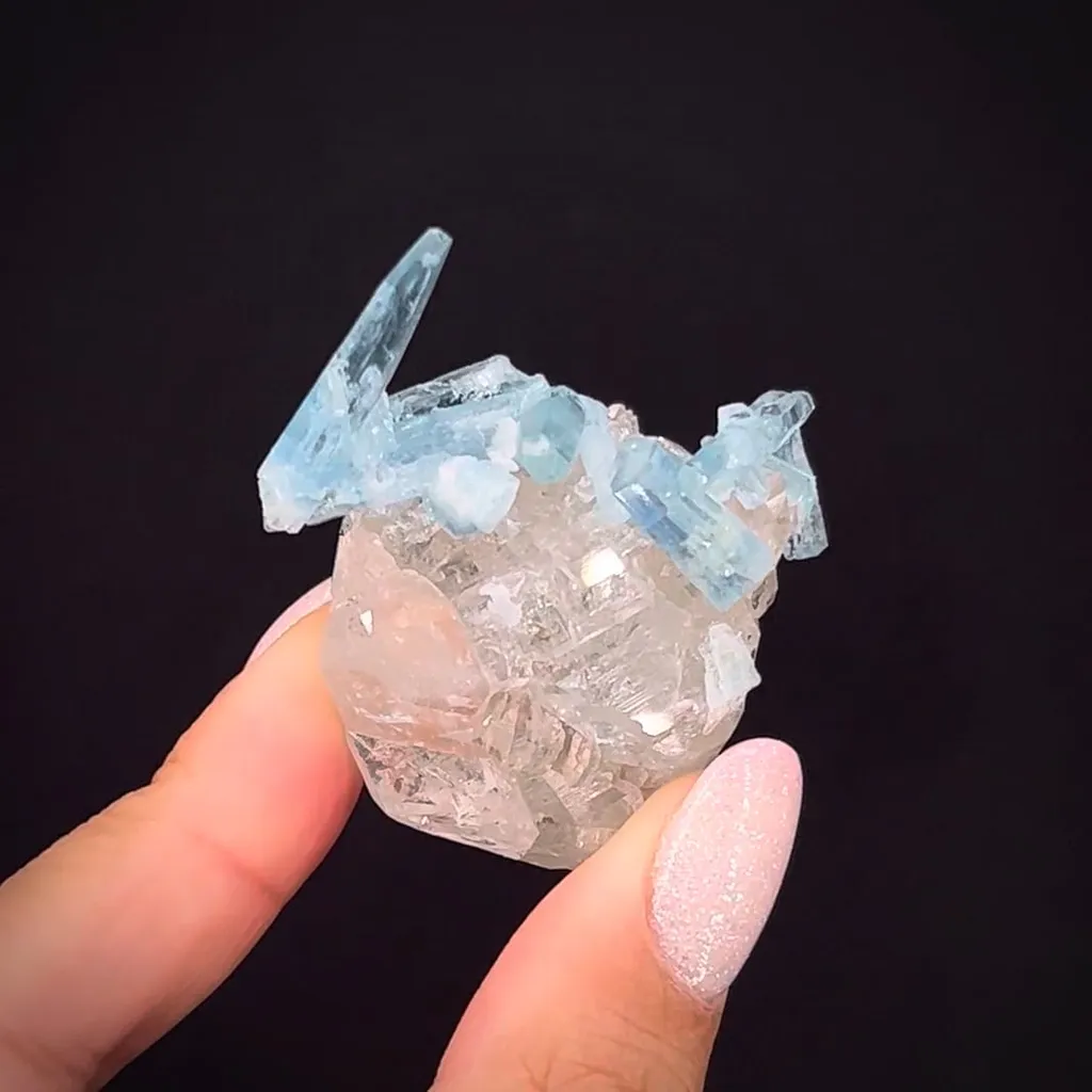 Beryl var. Aquamarine with Topaz image