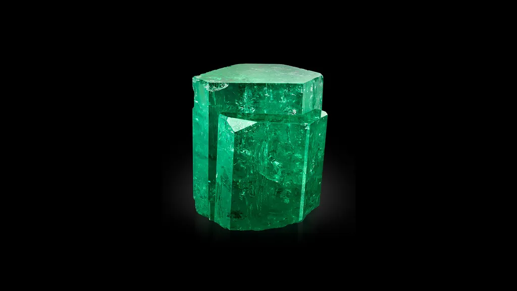 Beryl (var. Emerald) image