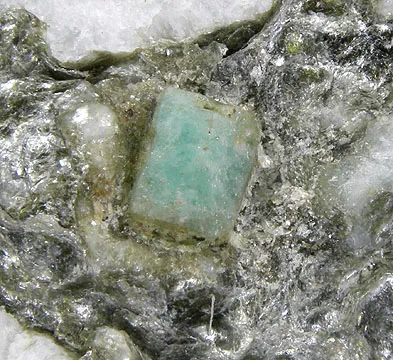 Beryl (Var: Emerald) - image 2