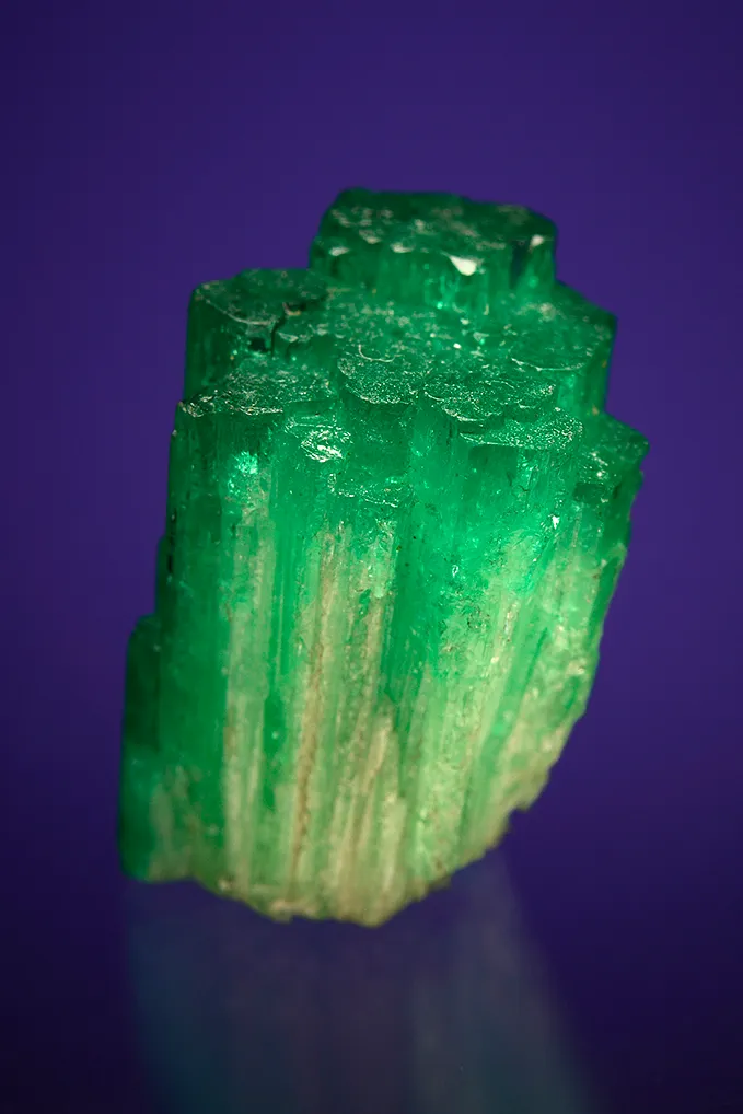 Beryl var. Emerald - image 2