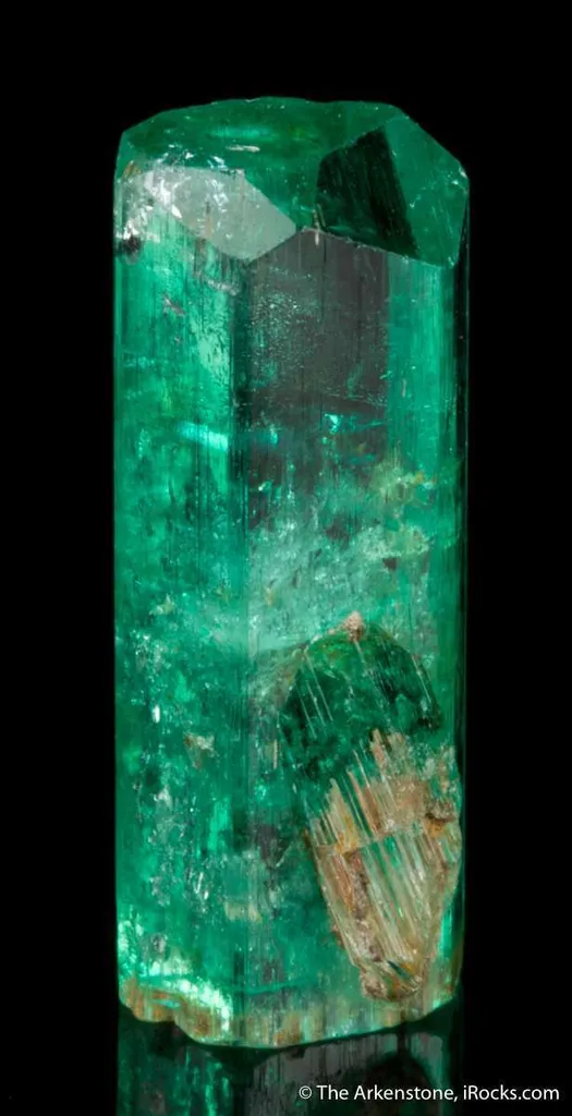 Beryl var. Emerald - image 5