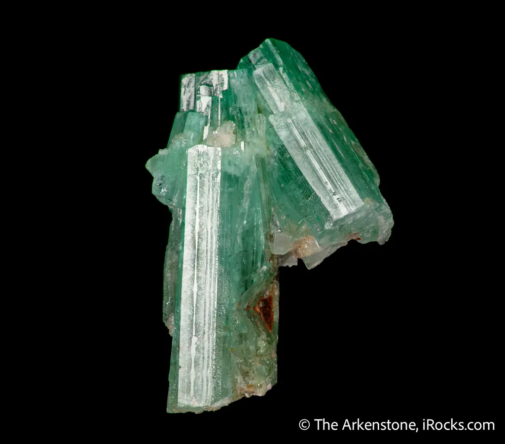 Beryl var. Emerald image