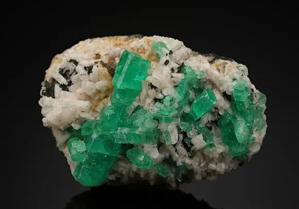 Beryl var Emerald image