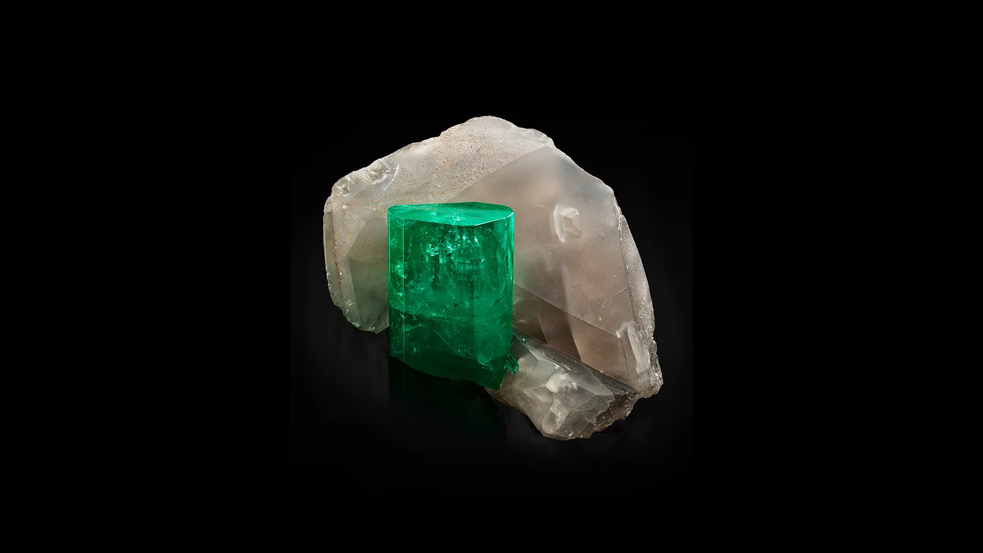 Beryl (var. Emerald) - image 1