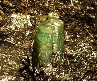 Beryl (Var: Emerald) - image 2
