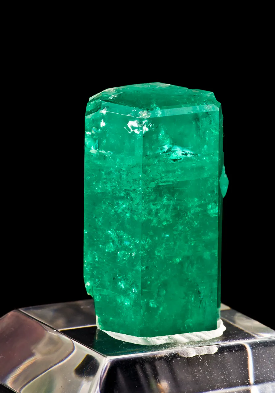 Beryl Var. Emerald - image 2