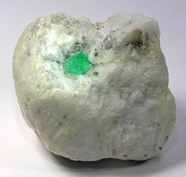 Beryl (Var: Emerald) image