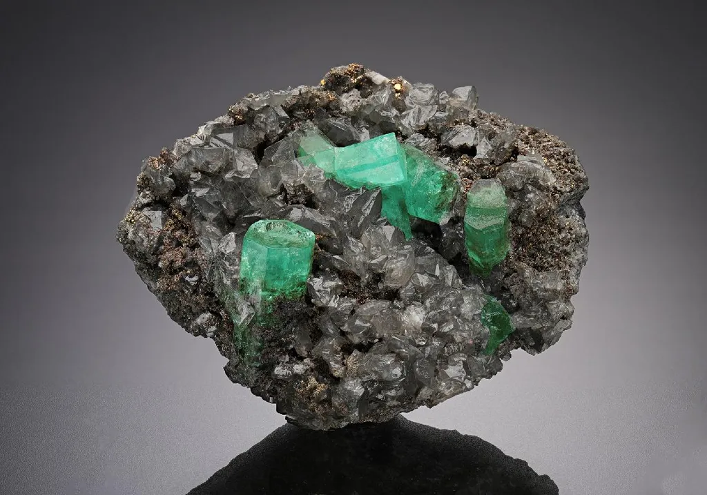 Beryl, Var. Emerald