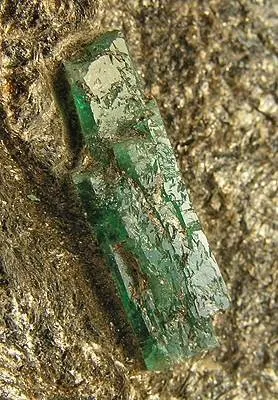 Beryl (Var: Emerald) - image 2