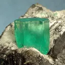 Beryl (Var: Emerald), Calcite - image 2
