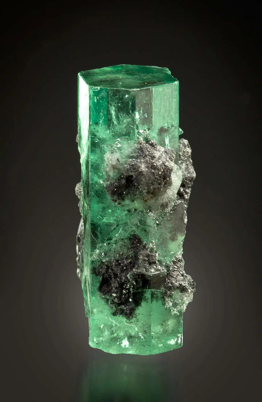 Beryl Var Emerald - image 2