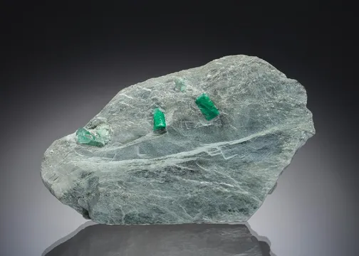 Beryl Var. Emerald in SCHIST