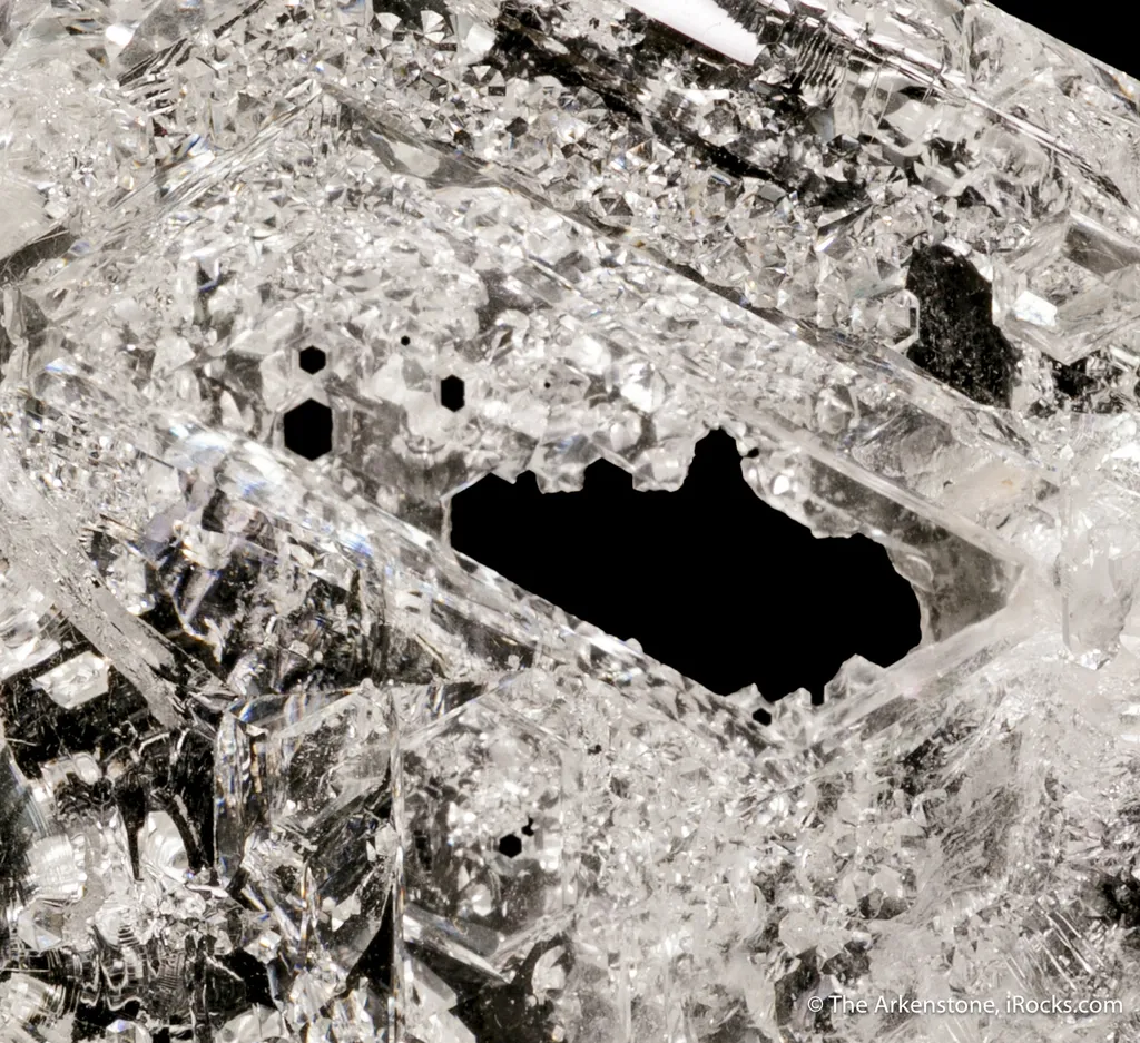 Beryl var. Goshenite image