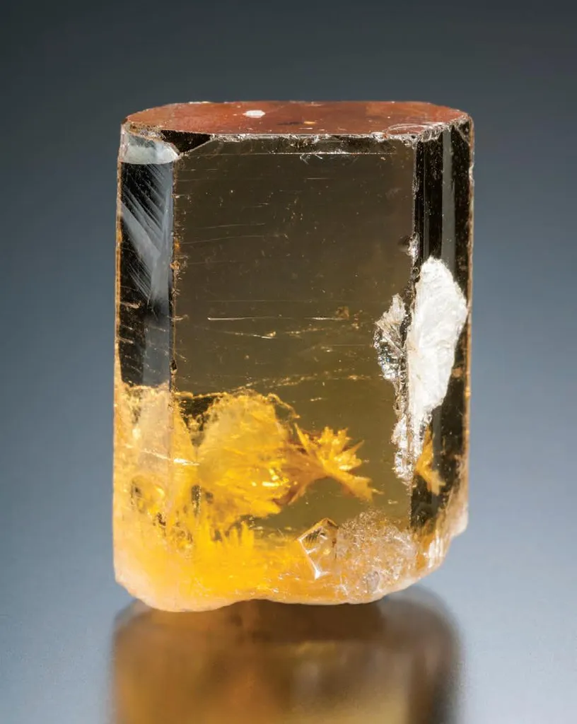 Beryl (var. Heliodor) image