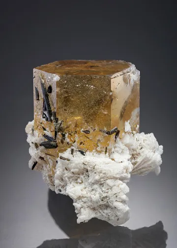 Beryl var. Heliodor