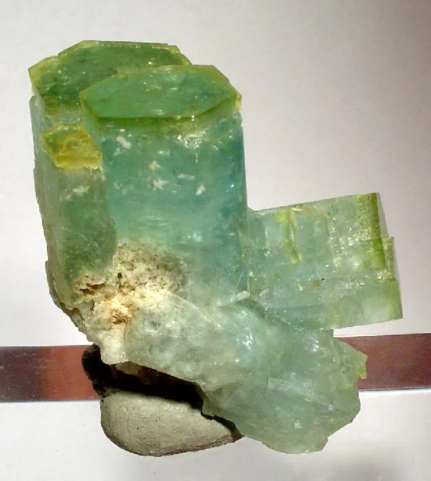 Beryl (Var: Heliodor), Beryl (Var: Aquamarine) image