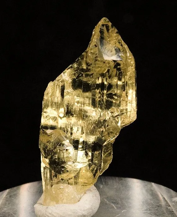 Beryl (Var: Heliodor) image