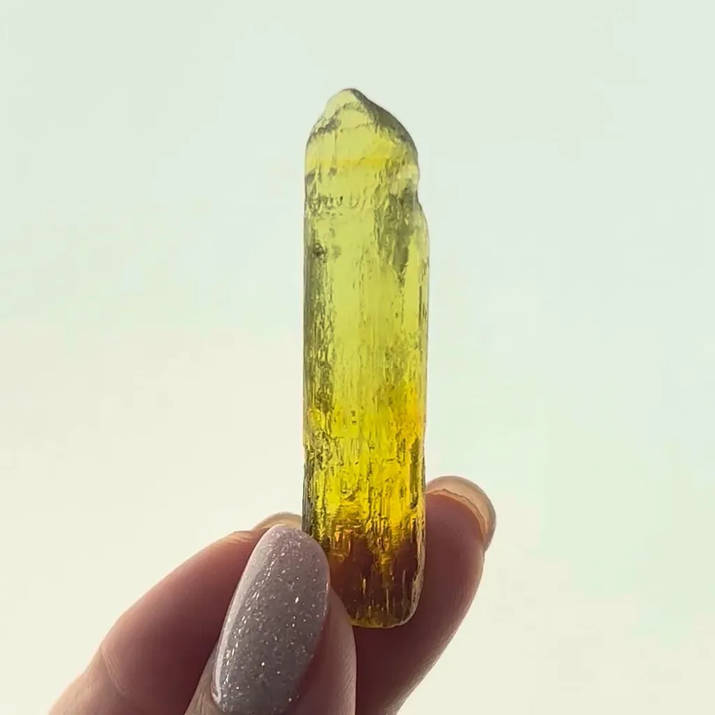 Beryl var. Heliodor image