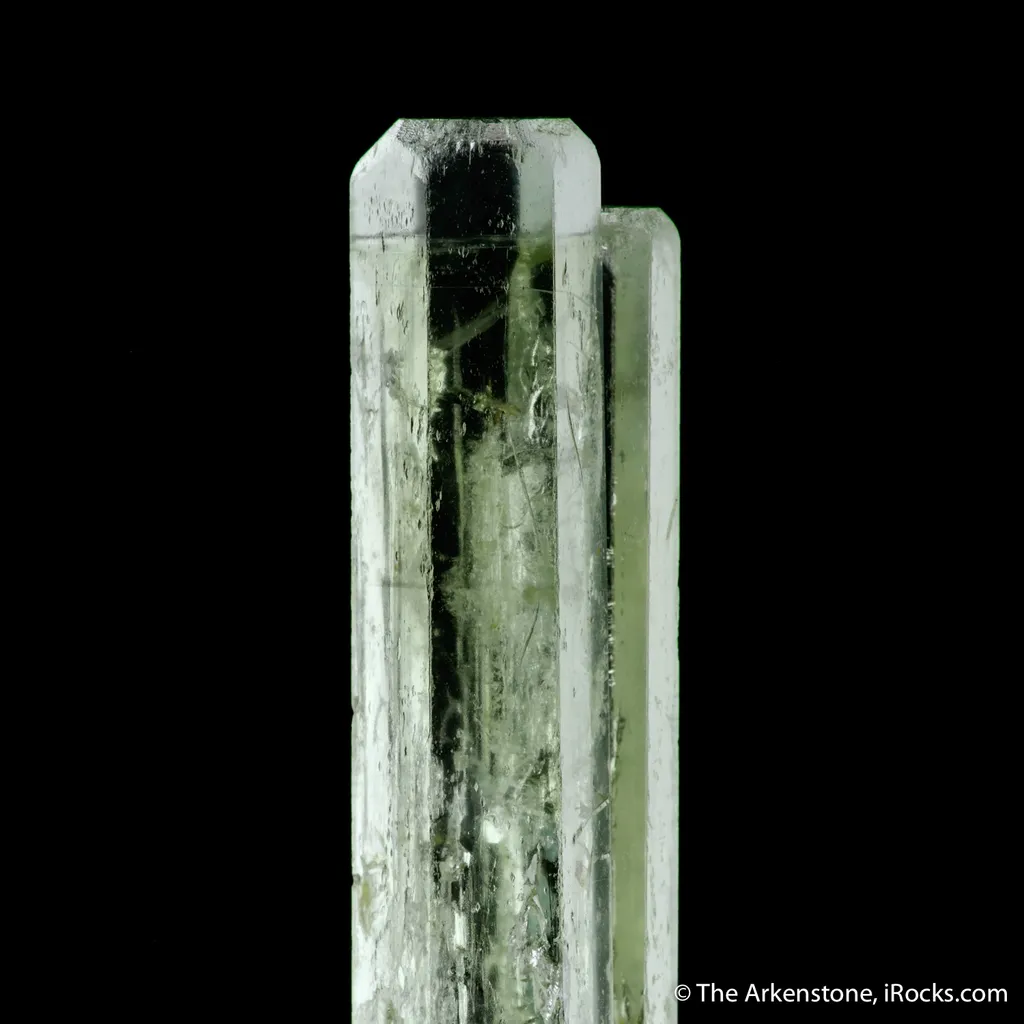Beryl var. Heliodor with Aquamarine tip - image 5