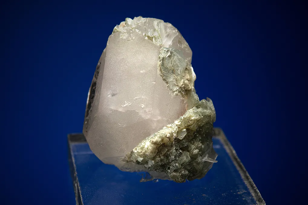 Beryl var. Morganite - image 4