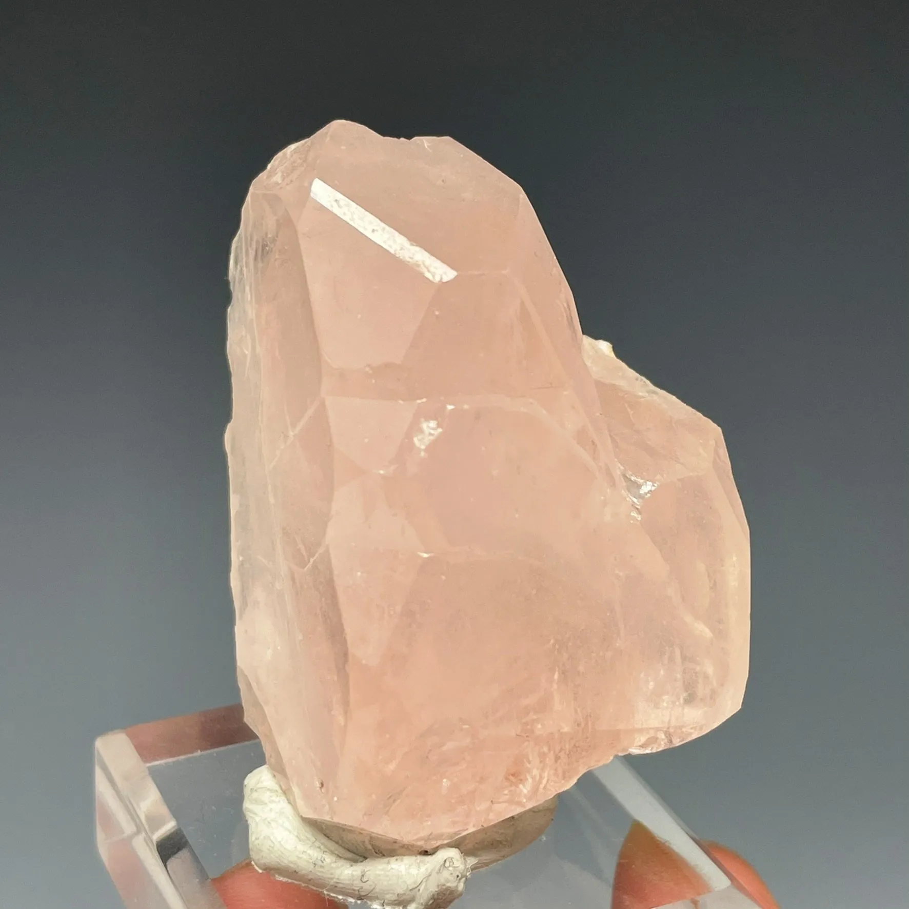 Beryl var. Morganite - image 2