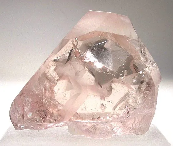 Beryl (Var: Morganite) image
