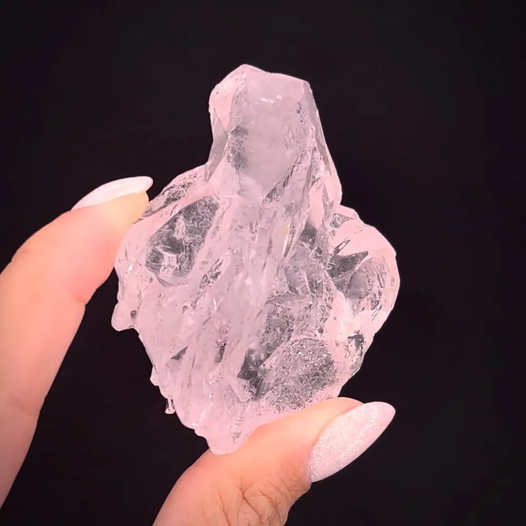 Beryl var. Morganite image