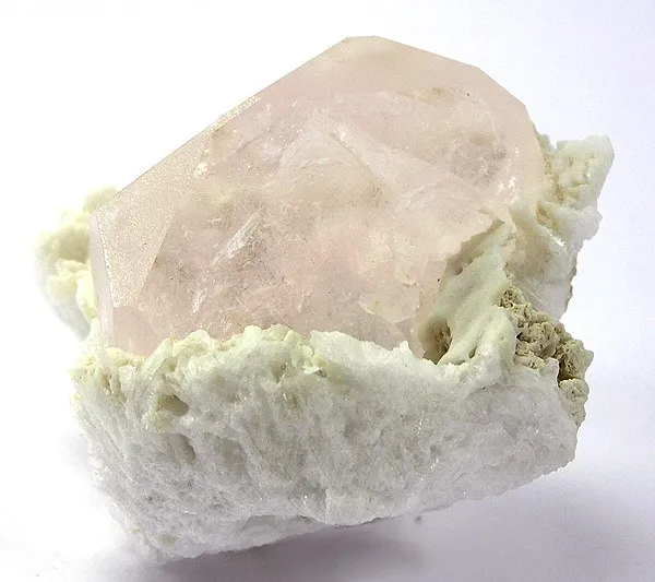 Beryl (Var: Morganite), Albite (Var: Cleavelandite) image