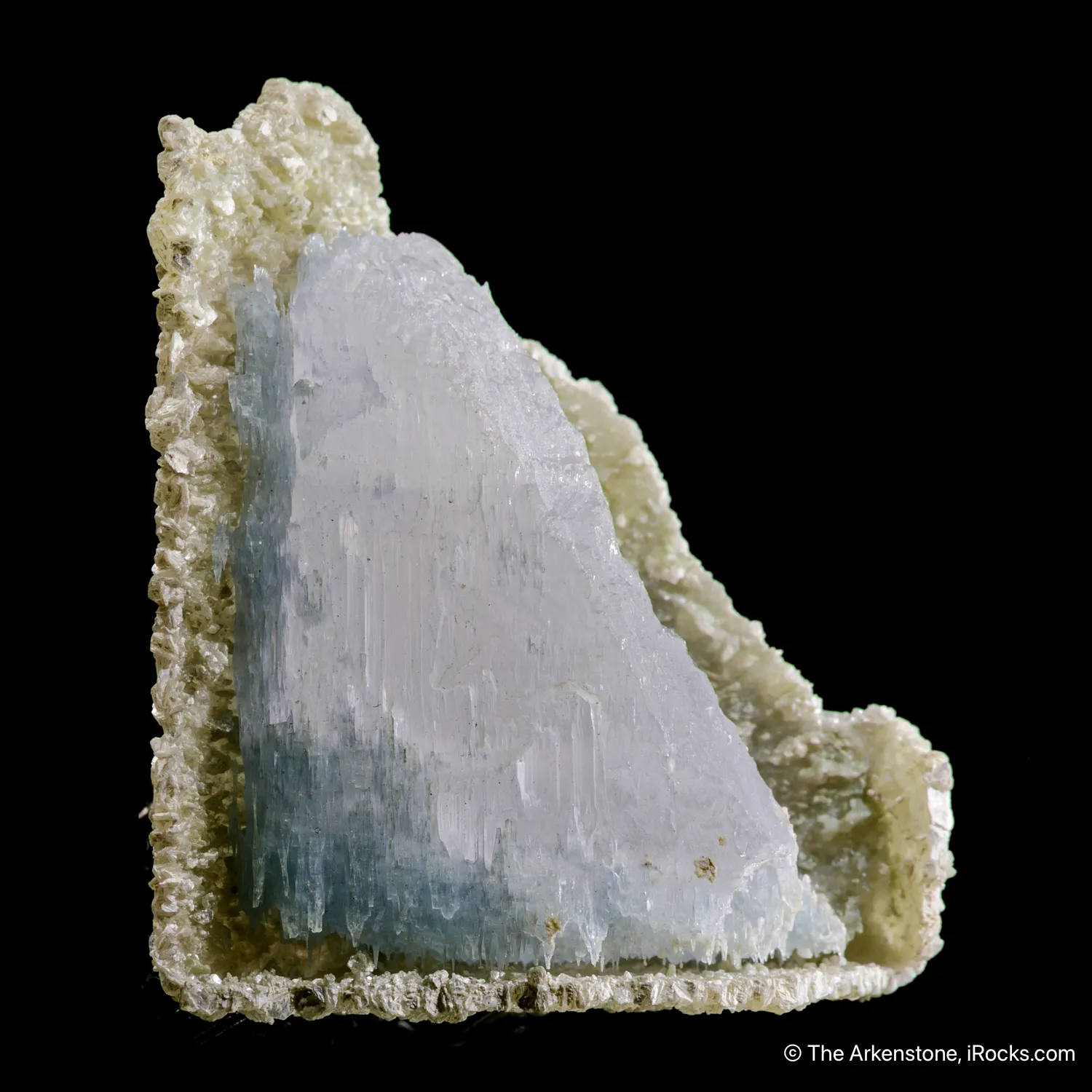Beryl var. Morganite & Aquamarine in Cookeite cast - image 3