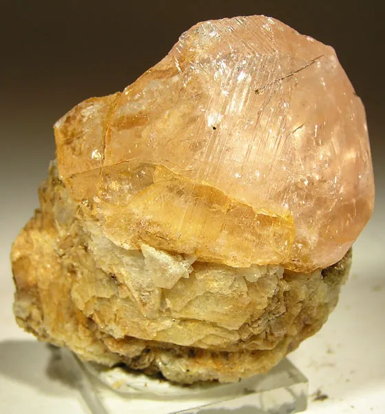 Beryl (Var: Morganite) image