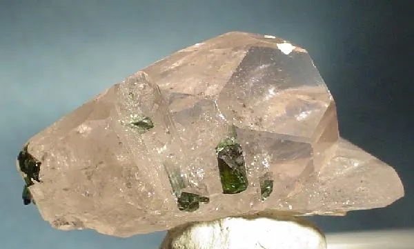 Beryl (Var: Morganite), Elbaite - image 2