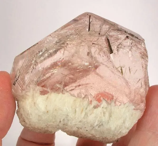 Beryl (Var: Morganite), Tourmaline image