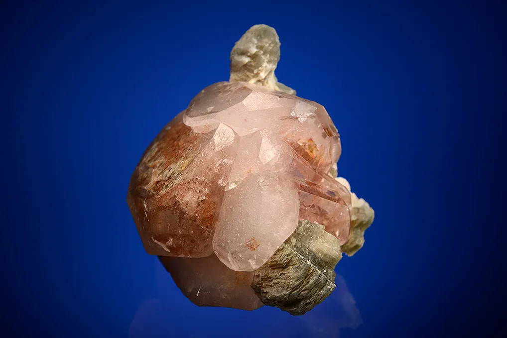 Beryl var. Morganite with Muscovite - image 4