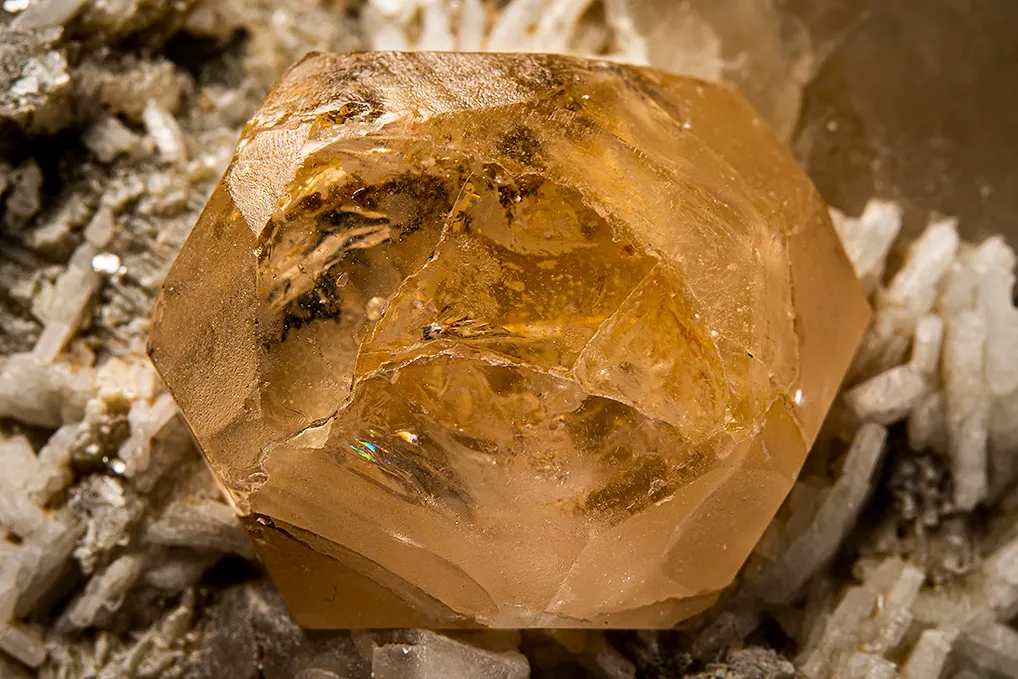 Beryl var. Morganite with Quartz on Albite var. Cleavelandite (restored) - image 2